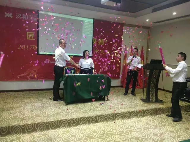 14.webp.jpg 14.webp.jpg