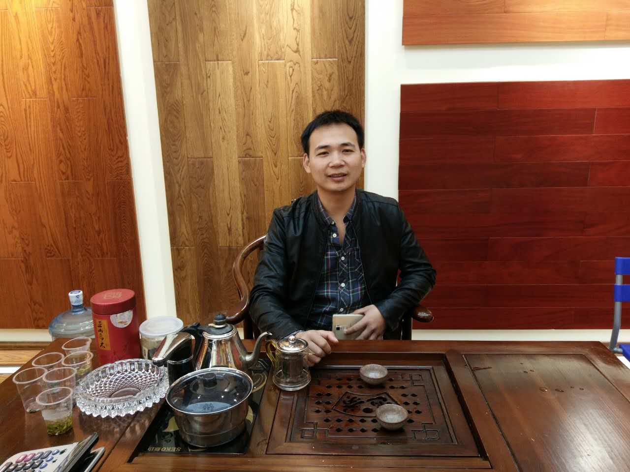 瀏陽(yáng)漢邦經(jīng)銷(xiāo)商—湯總